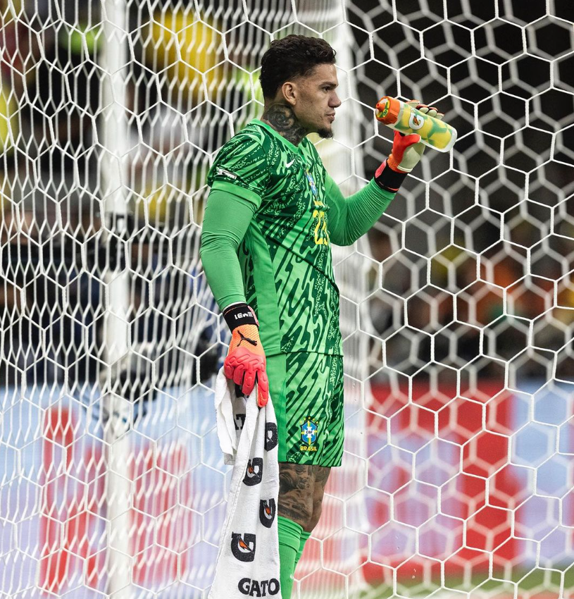 轉會︱曼聯為加拿祖開價馬恩奴也可能走？哥帥再談獲加維拉已增兵.